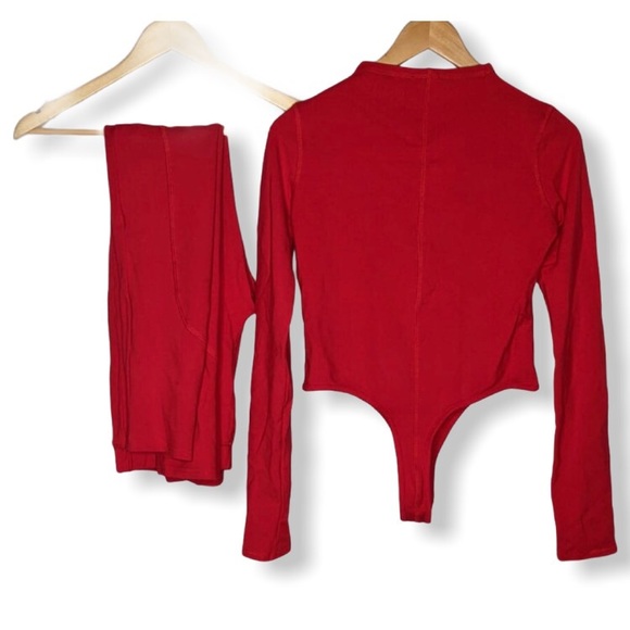 ❗SOLD❗Rare!! Red Legging Set From Body By Raven - Picture 3 of 8